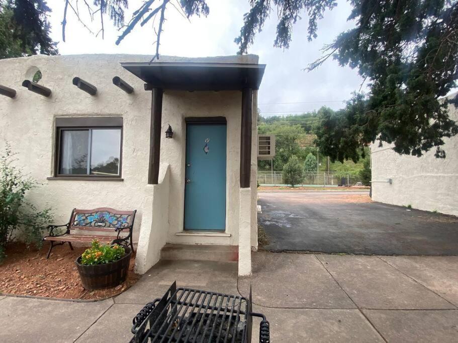 El Colorado Cabin 19 Mountain Bear Apartment Manitou Springs Exterior photo